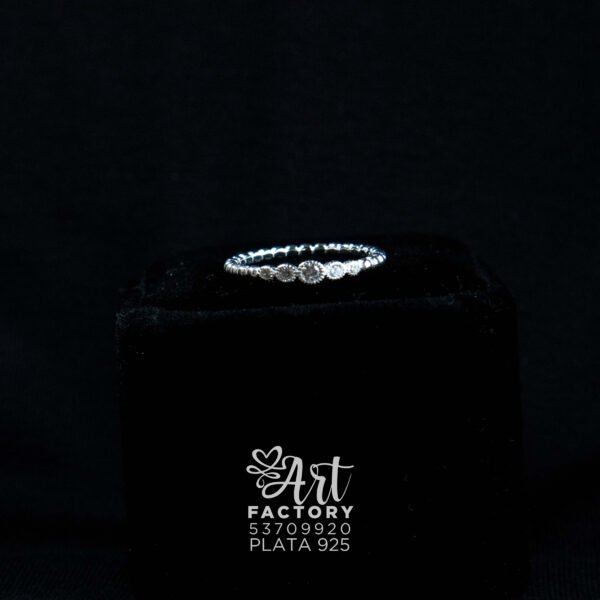 Anillo #031 Talla 6 y casi 7 Plata 925 (b)