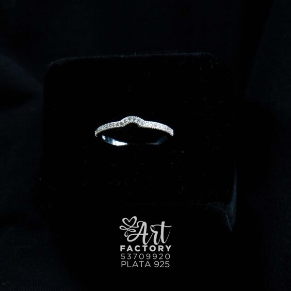 Anillo #035 Talla casi 6 Plata 925 (m)