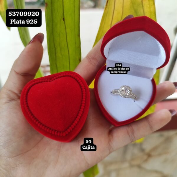 V Cajas de corazón para joyas ❤️ 4 USD o al cambio cada caja. Las joyas son aparte. Sirven para anillos o aretes. 53709920