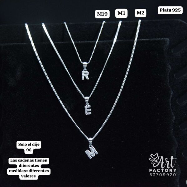 003 cadenas con dijes de iniciales. Plata 925. En estas imágenes solo salen los valores de los dijes 9 USD o al cambio - Imagen 4
