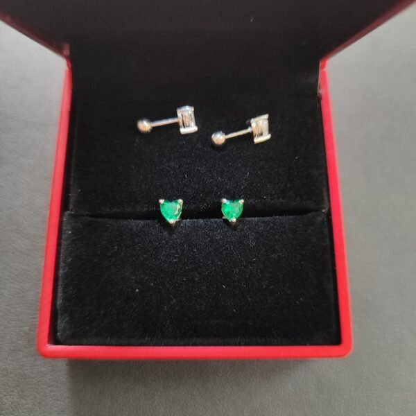 040 Aretes con cierre de bolita de rosca. Plata 925