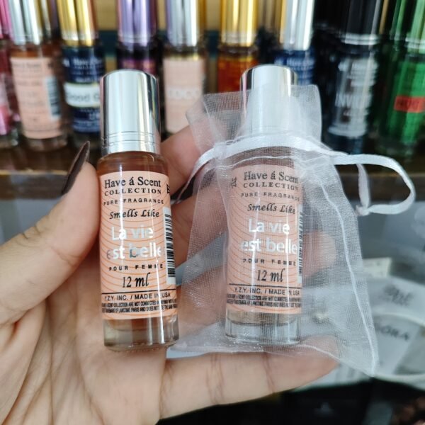020 Perfumes de mujer. (Debe darle click a la imagen para ver otras opciones.) 12 ml (3 USD o al cambio) - Imagen 10