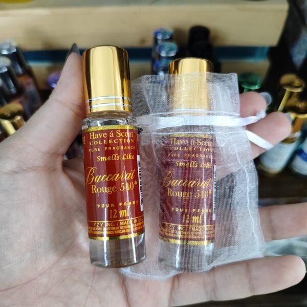 020 Perfumes de mujer. (Debe darle click a la imagen para ver otras opciones.) 12 ml (3 USD o al cambio) - Imagen 2