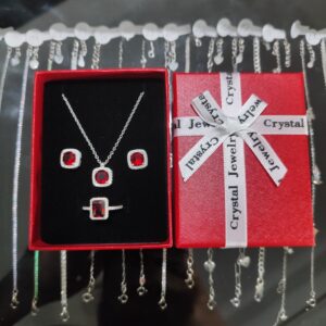 020 Caja para joyas. Solo la caja 5 USD