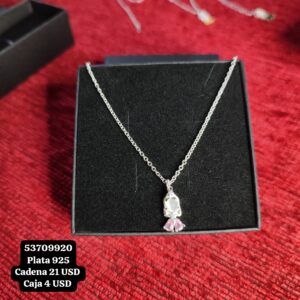 043 Cadena con dije. Plata 925