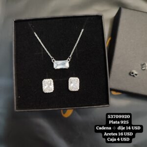 045 Conjunto de cadena, dije y aretes. USD o al cambio en cup. Plata 925