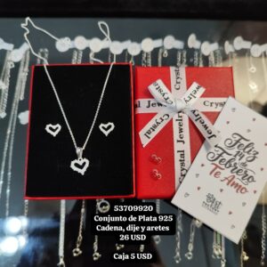 003 Conjunto de cadena, dije y aretes. USD o al cambio en cup. Plata 925